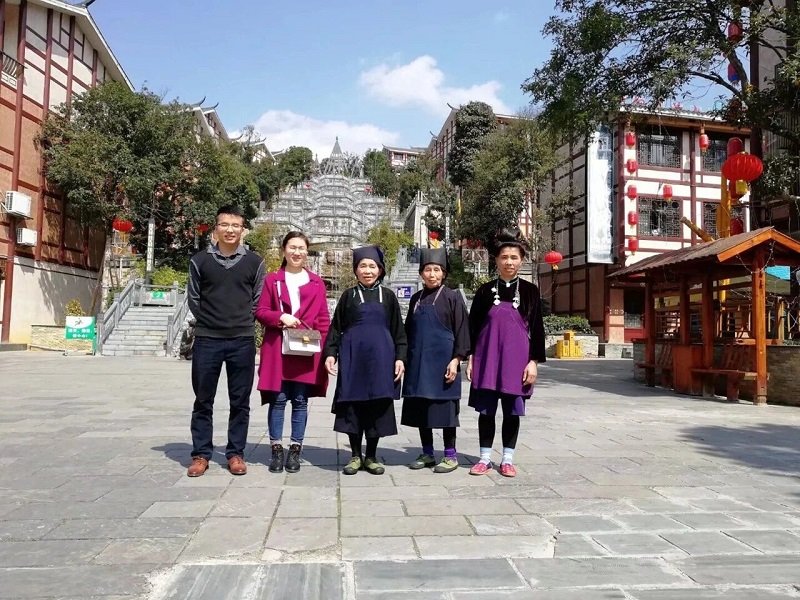 同类内容州市场监督管理局潘信海家庭荣